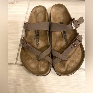 BIRKENSTOCK SANDALS LIGHT BROWN - SIZE 38